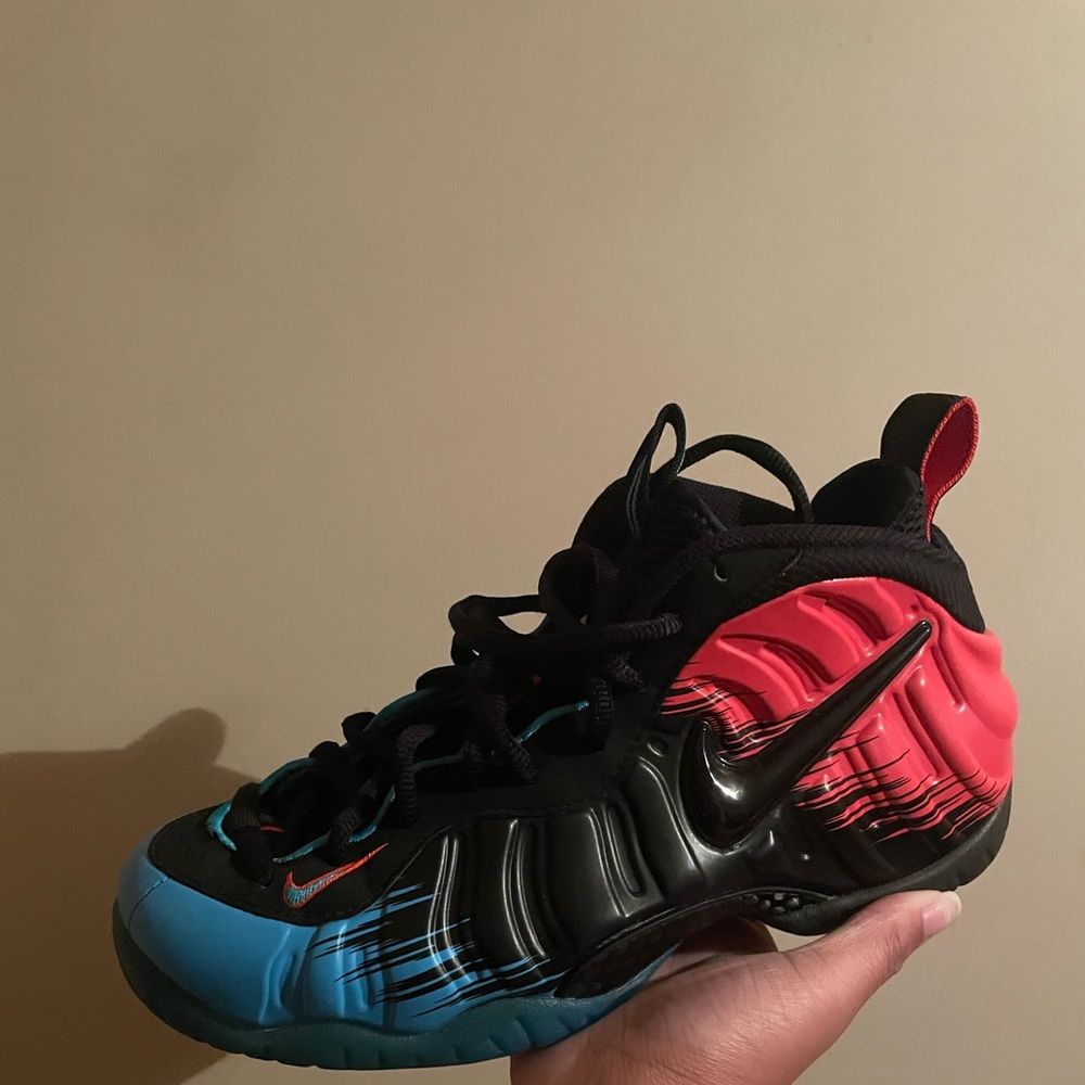 2014 Air Foamposite Pro 'Spider-Man'